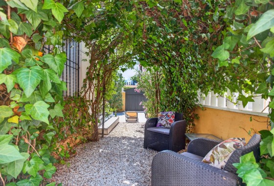 Sprzedaż - Willa wolnostojąca -
Orihuela Costa