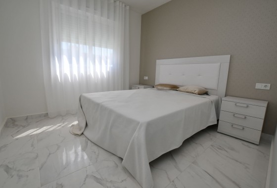 Obra Nueva - Apartamento / Piso -
San Miguel de Salinas