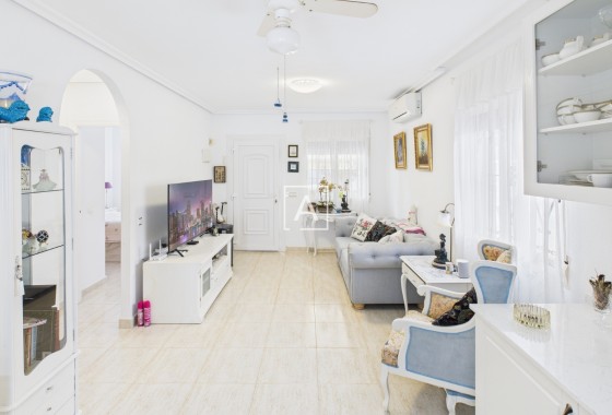 Sprzedaż -  -
Pinar de Campoverde