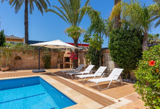 Herverkoop - Vrijstaande Villa -
Orihuela Costa