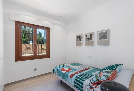 Herverkoop - Vrijstaande Villa -
Orihuela Costa
