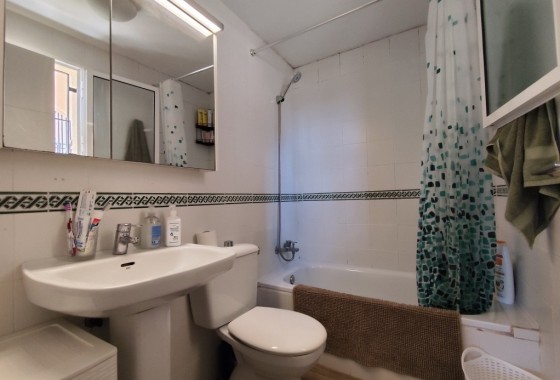 Herverkoop - Appartement / Flat -
Torrevieja