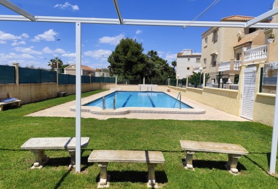 Herverkoop - Appartement / Flat -
Torrevieja