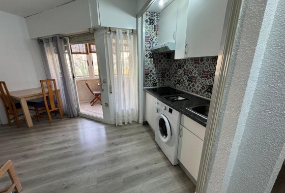 Herverkoop - Appartement / Flat -
Torrevieja