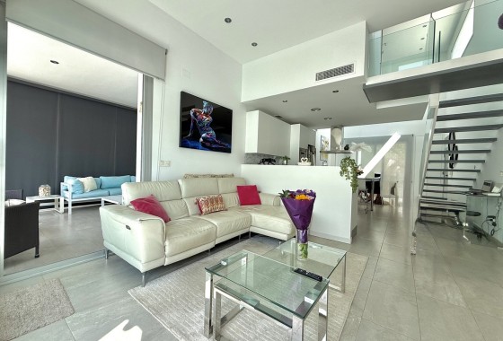 Resale - Detached Villa -
Dolores