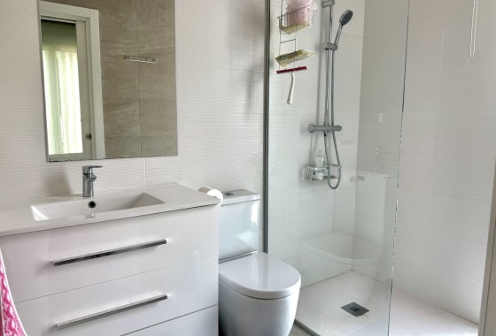 Resale - Detached Villa -
Dolores