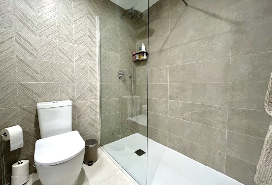 Sprzedaż - Apartament / Mieszkanie -
Los Dolses - Inland