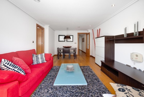 Sprzedaż - Apartament / Mieszkanie -
Torrevieja