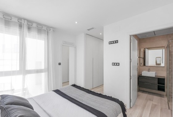 Herverkoop - Vrijstaande Villa -
Orihuela Costa - Lomas de Cabo Roig