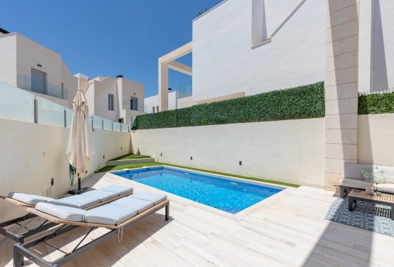 Herverkoop - Vrijstaande Villa -
Orihuela Costa - Lomas de Cabo Roig