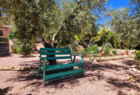 Venta - Finca / Casa de campo -
Torre Del Rico