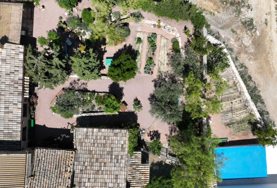 Venta - Finca / Casa de campo -
Torre Del Rico