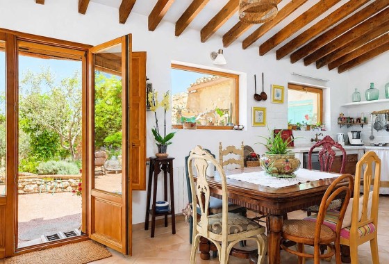 Venta - Finca / Casa de campo -
Torre Del Rico