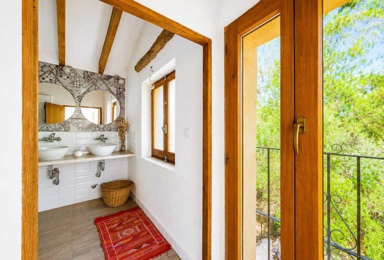 Venta - Finca / Casa de campo -
Torre Del Rico