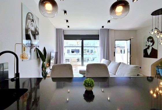 Sprzedaż - Apartament / Mieszkanie -
Orihuela Costa - Punta Prima