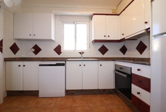 Venta - Chalet Independiente -
San Miguel de Salinas - Lake View Mansions