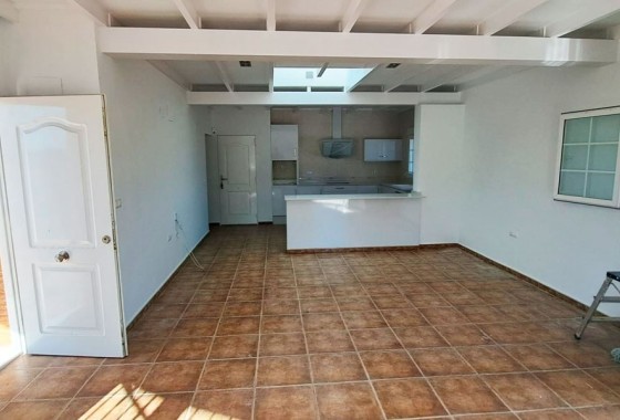 Venta - Finca / Casa de campo -
Catral