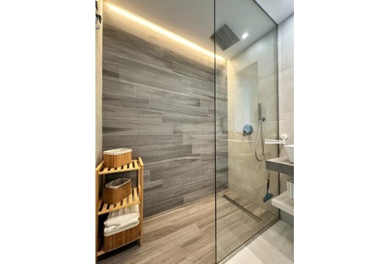 Herverkoop - Appartement / Flat -
Guardamar del Segura - El Raso