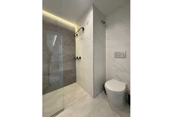 Herverkoop - Appartement / Flat -
Guardamar del Segura - El Raso