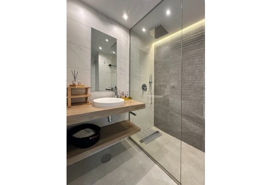 Herverkoop - Appartement / Flat -
Guardamar del Segura - El Raso