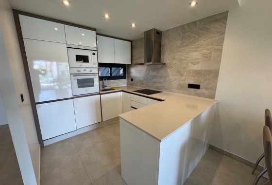 Herverkoop - Appartement / Flat -
Guardamar del Segura - El Raso