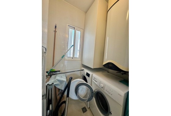 Herverkoop - Appartement / Flat -
Guardamar del Segura - El Raso