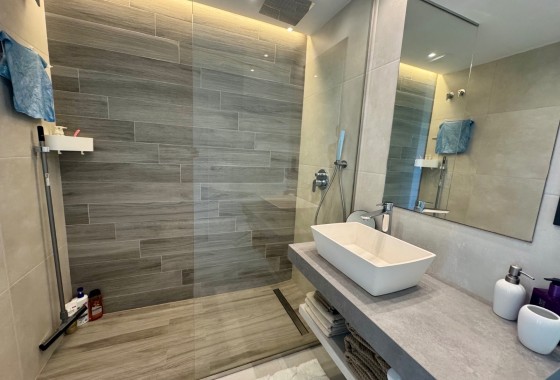 Herverkoop - Appartement / Flat -
Guardamar del Segura - El Raso