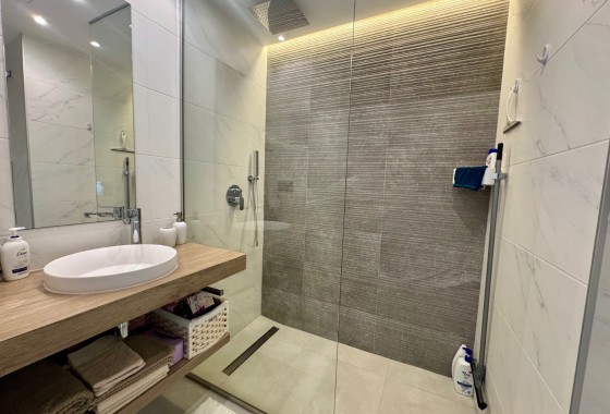 Herverkoop - Appartement / Flat -
Guardamar del Segura - El Raso