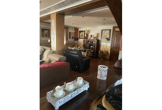 Venta - Chalet Independiente -
Orihuela - CAMPO