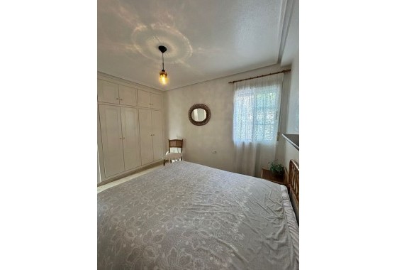 Wiederverkauf - Freistehende Villa -
Torrevieja - Aguas Nuevas