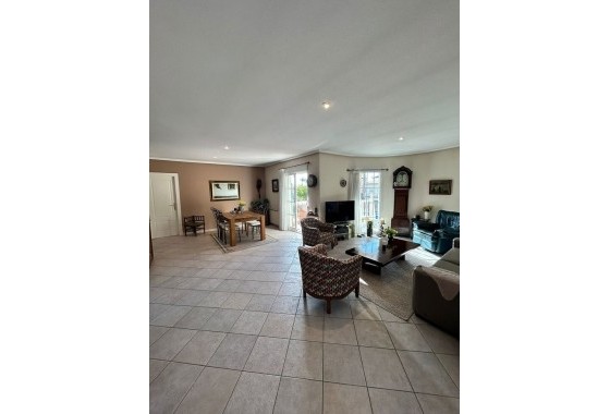 Wiederverkauf - Freistehende Villa -
Torrevieja - Aguas Nuevas