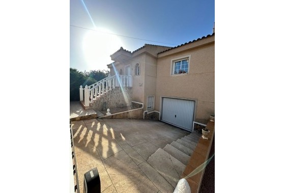 Wiederverkauf - Freistehende Villa -
Torrevieja - Aguas Nuevas