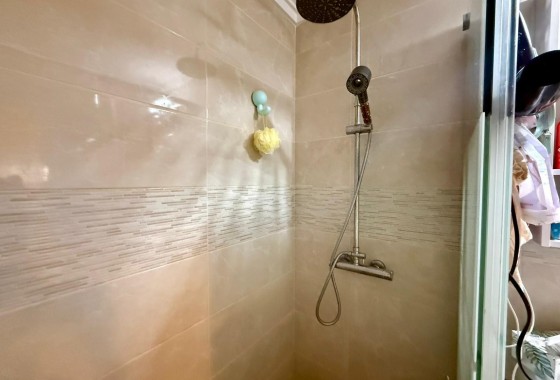 Venta - Apartamento / Piso -
Torrevieja