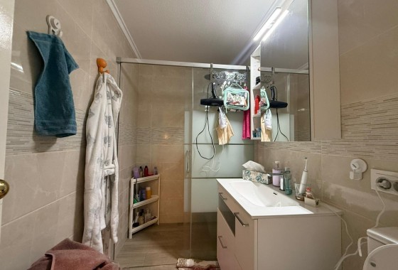 Venta - Apartamento / Piso -
Torrevieja