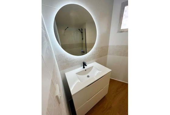 Sprzedaż - Apartament / Mieszkanie -
Orihuela Costa - La Regia