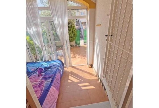 Resale - Townhouse -
Guardamar del Segura - El Edén - Los Estaños