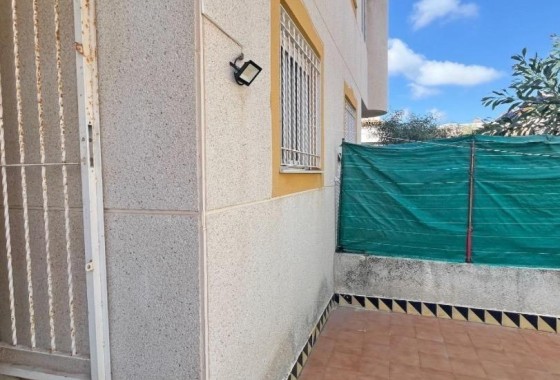 Resale - Townhouse -
Guardamar del Segura - El Edén - Los Estaños
