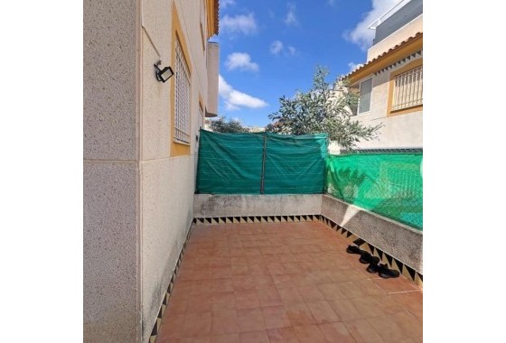 Resale - Townhouse -
Guardamar del Segura - El Edén - Los Estaños