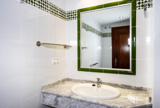 Herverkoop - Appartement / Flat -
Torrevieja - Los Frutales