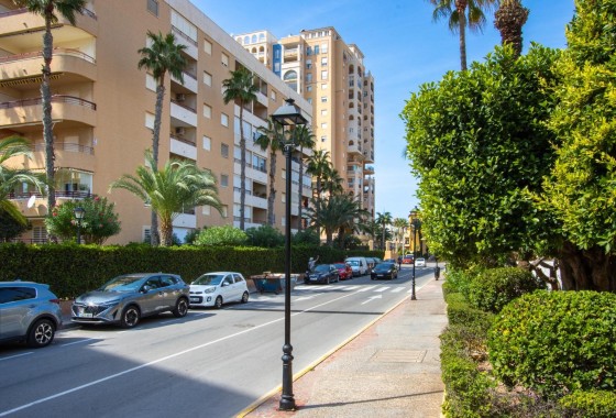 Herverkoop - Appartement / Flat -
Torrevieja - Los Frutales