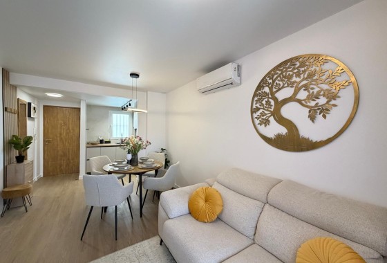 Sprzedaż - Apartament / Mieszkanie -
Torrevieja - Nueva Torrevieja