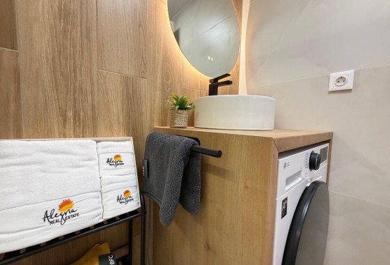 Sprzedaż - Apartament / Mieszkanie -
Torrevieja - Nueva Torrevieja