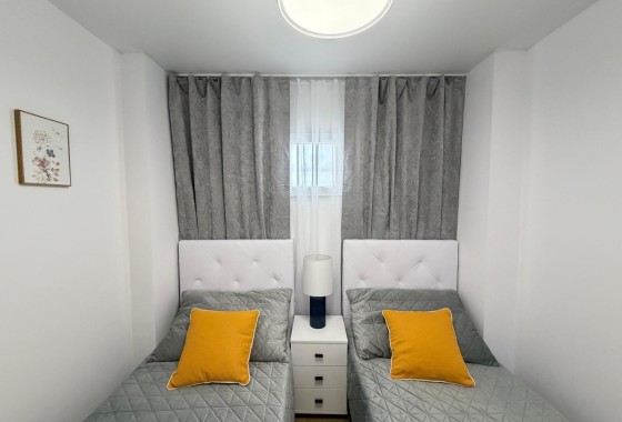 Sprzedaż - Apartament / Mieszkanie -
Torrevieja - Nueva Torrevieja