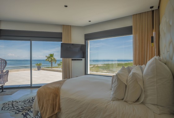 Sprzedaż - Willa wolnostojąca -
La Manga del Mar Menor - La Manga