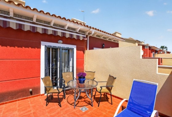 Venta - Adosado -
Torrevieja