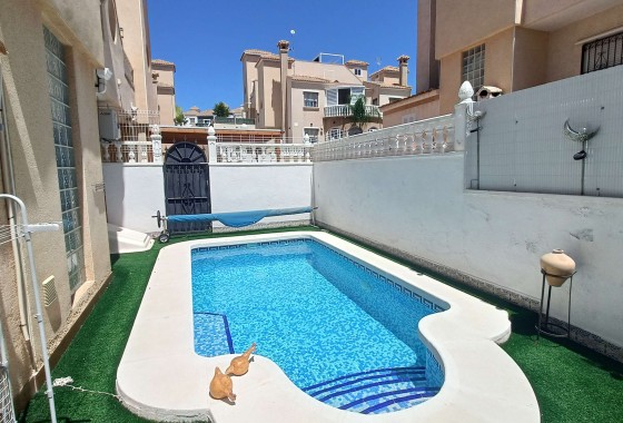 Resale - Semi Detached Villa -
Orihuela Costa - El Galan