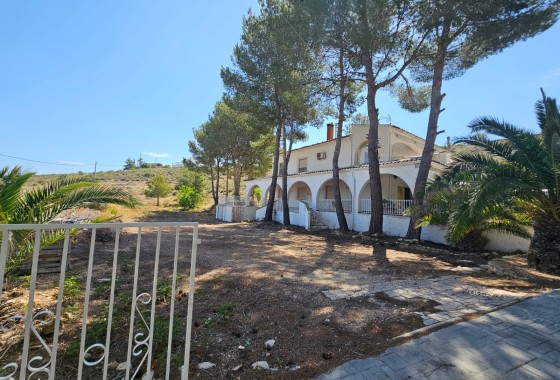 Revente - Finca / Propriété rurale -
Hondón de los Fráiles