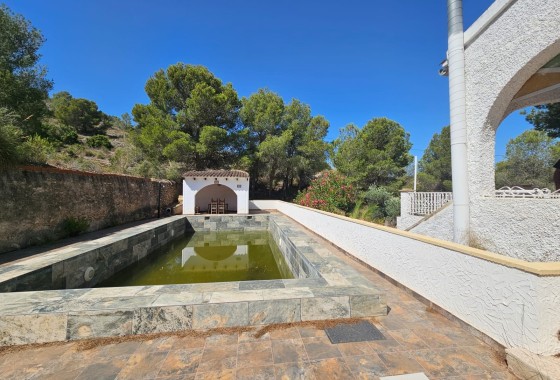 Revente - Finca / Propriété rurale -
Hondón de los Fráiles