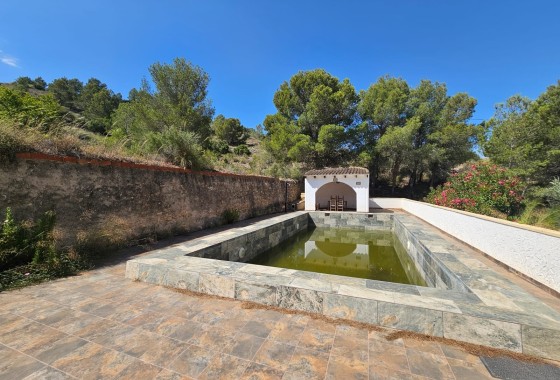 Revente - Finca / Propriété rurale -
Hondón de los Fráiles
