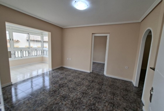 Herverkoop - Appartement / Flat -
Orihuela Costa - Punta Prima